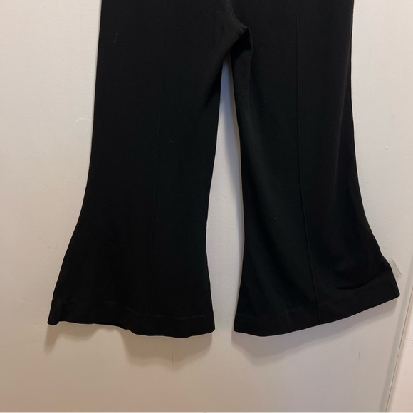 Kit & Ace Black Flare Cropped Pants Size 6 - Picture 9 of 13